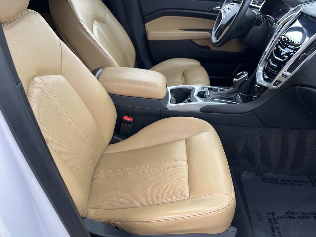 Used 2016 Cadillac SRX Luxury w/ Driver Awareness Package image 23