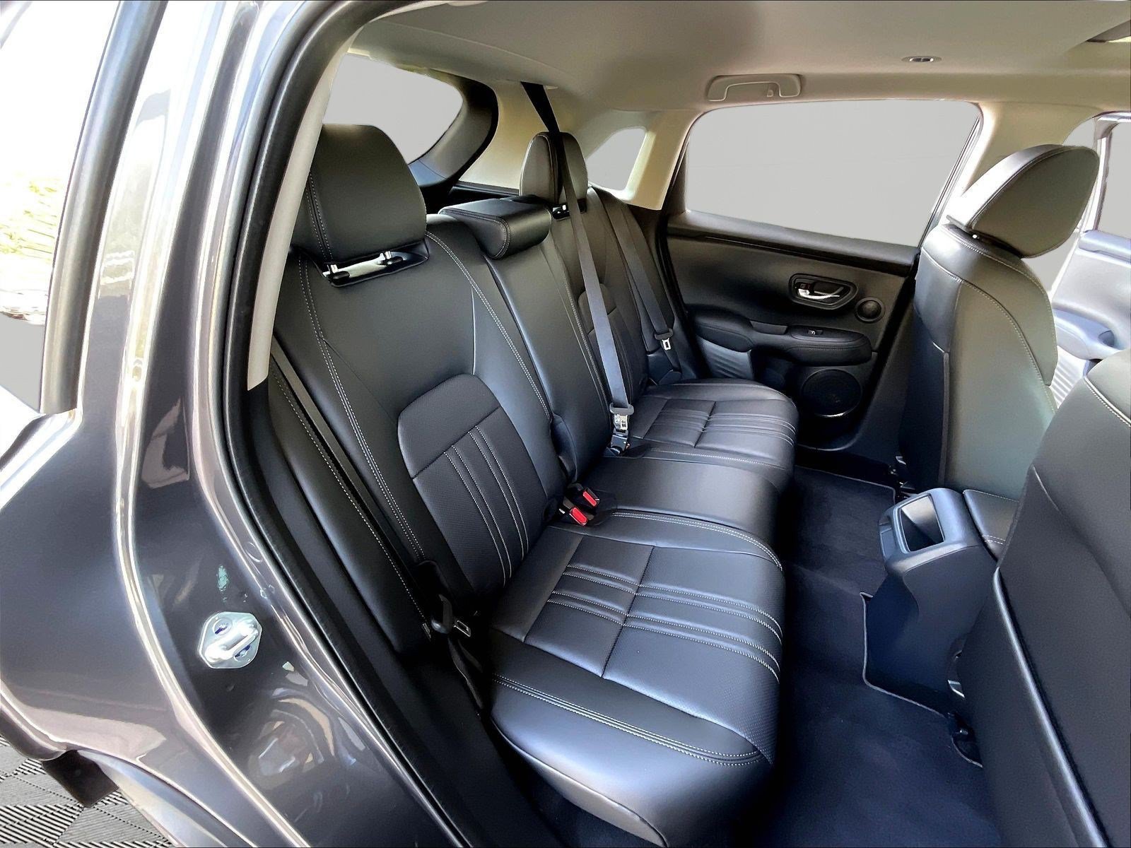 Used 2026 Honda HR-V EX-L image 25