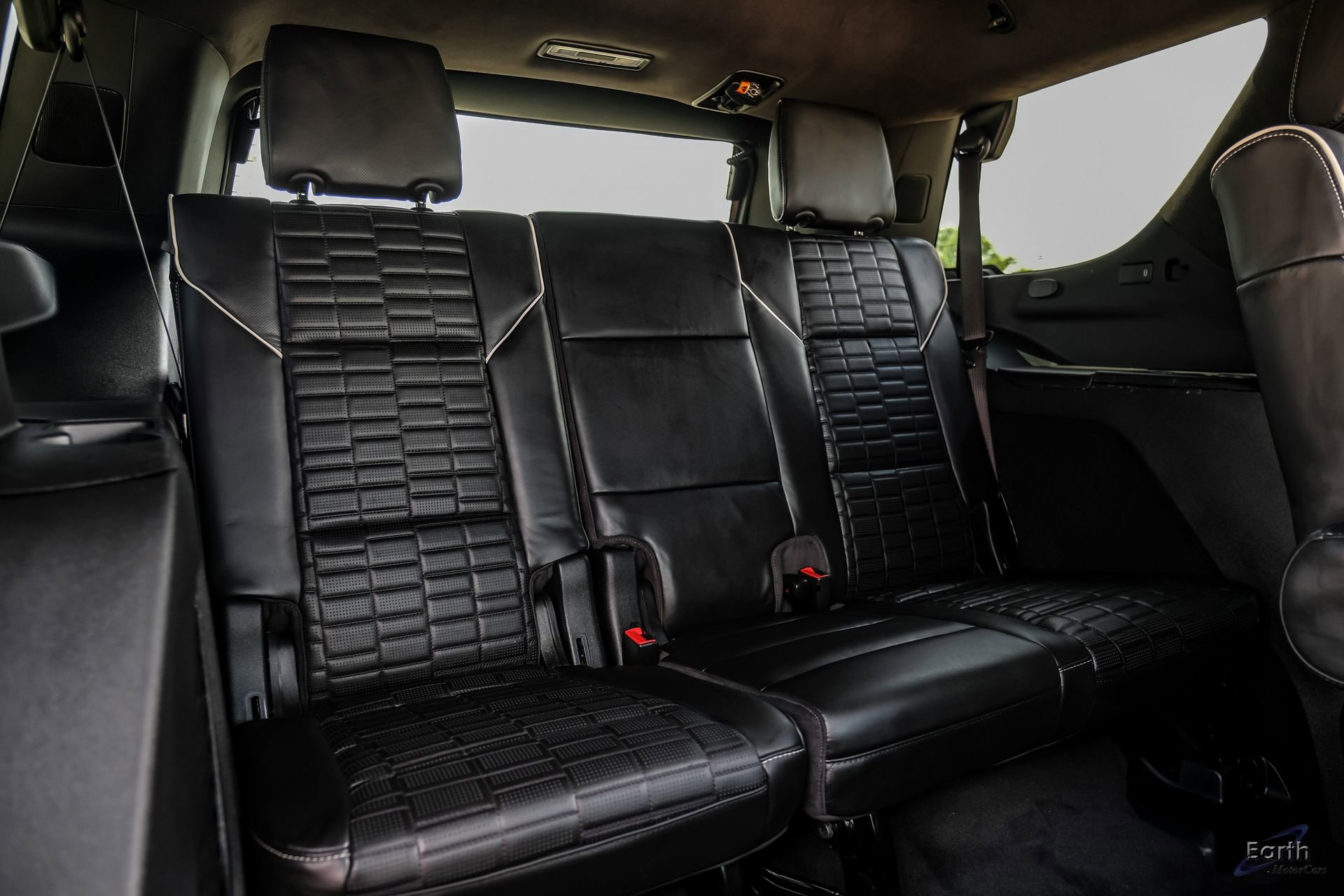Used 2025 Cadillac Escalade V AWD/4WD image 85