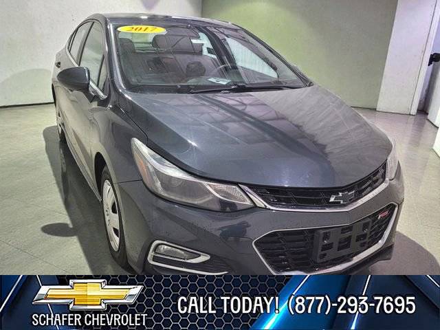Used 2017 Chevrolet Cruze LT w/ LT True North Edition image 11