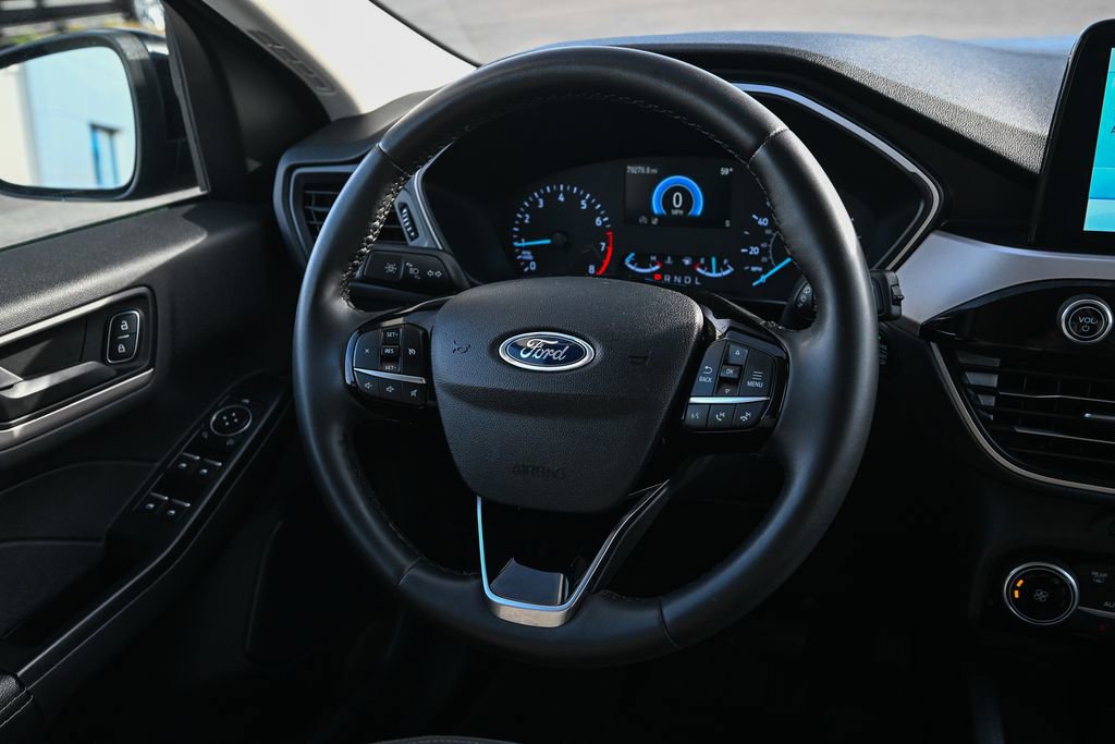 Certified 2022 Ford Escape SE w/ SE Sport Appearance Package AWD/4WD image 30