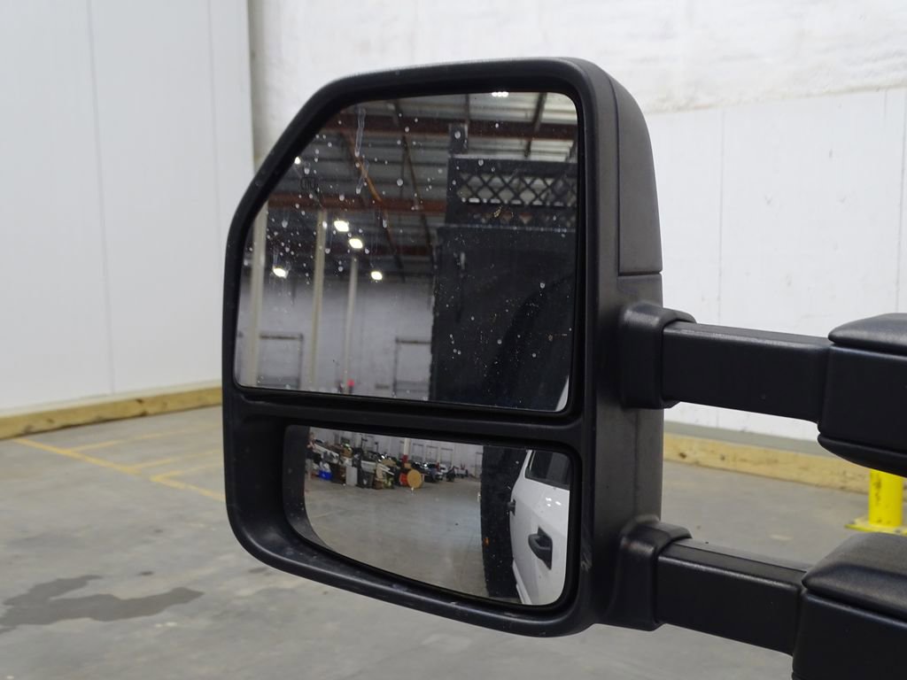 Used 2018 Ford F550 2WD Crew Cab Super Duty image 24