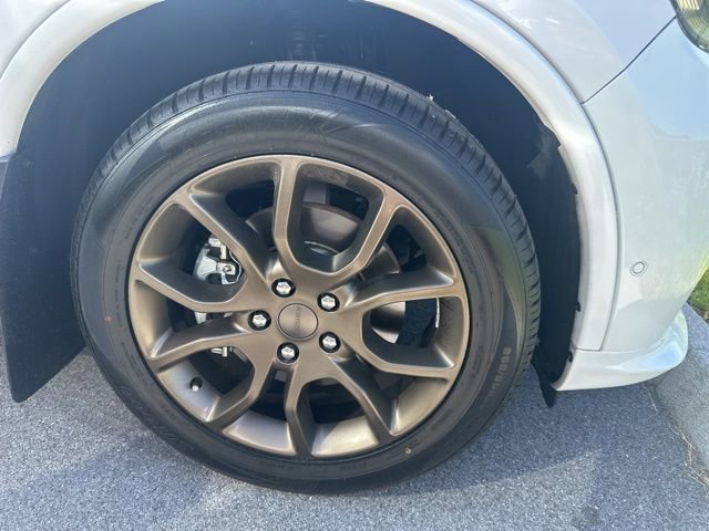 Used 2018 Dodge Durango R/T w/ Trailer Tow Group IV RWD image 12