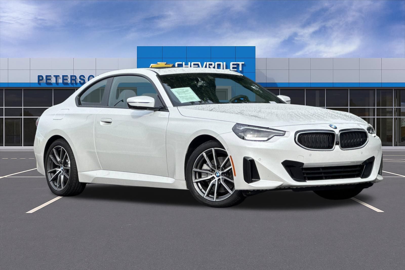 Used 2025 BMW 230i xDrive Coupe w/ Convenience Package AWD/4WD image 2
