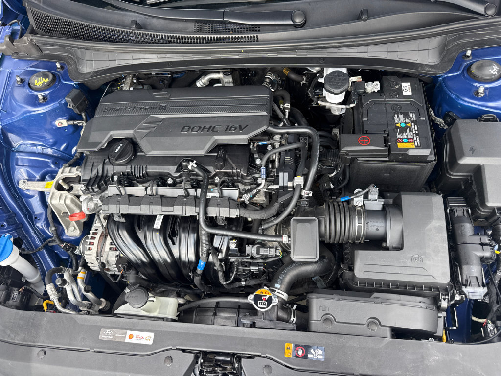 Used 2024 Hyundai Elantra Limited FWD image 36