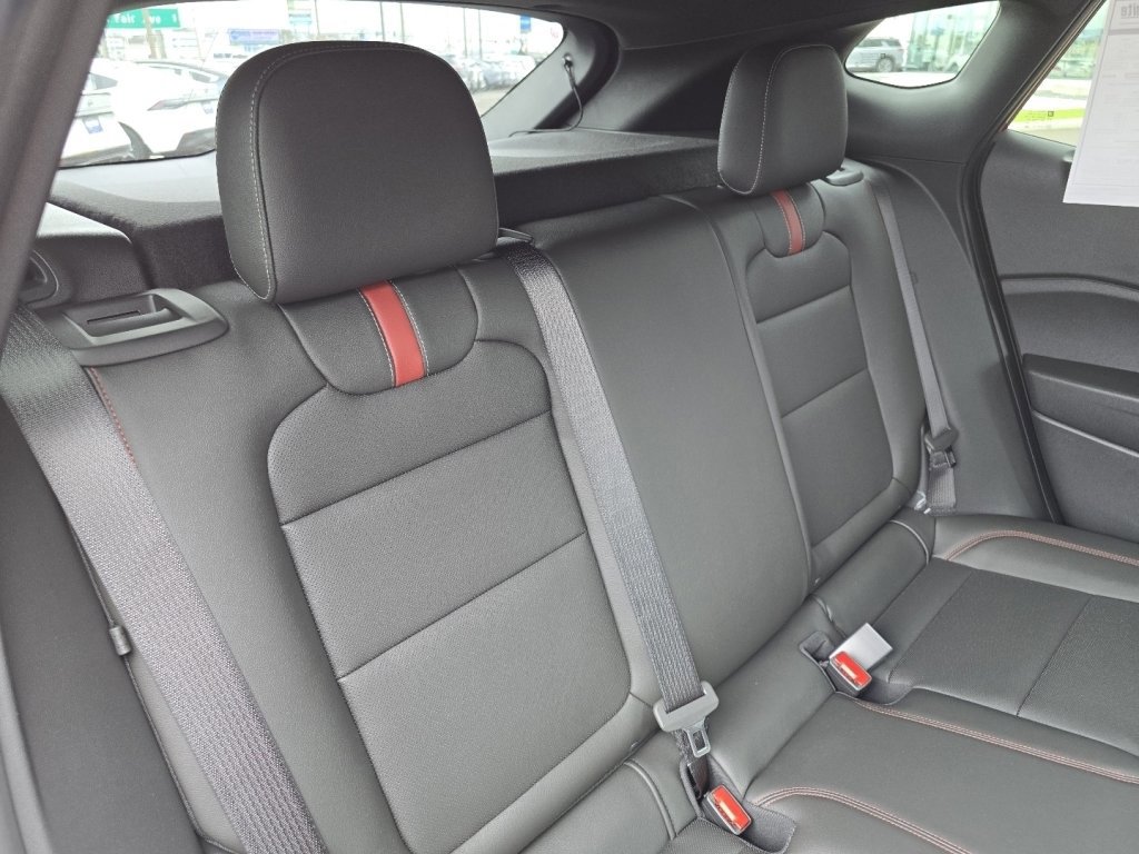 New 2026 Chevrolet Trax RS w/ Sunroof Package image 12