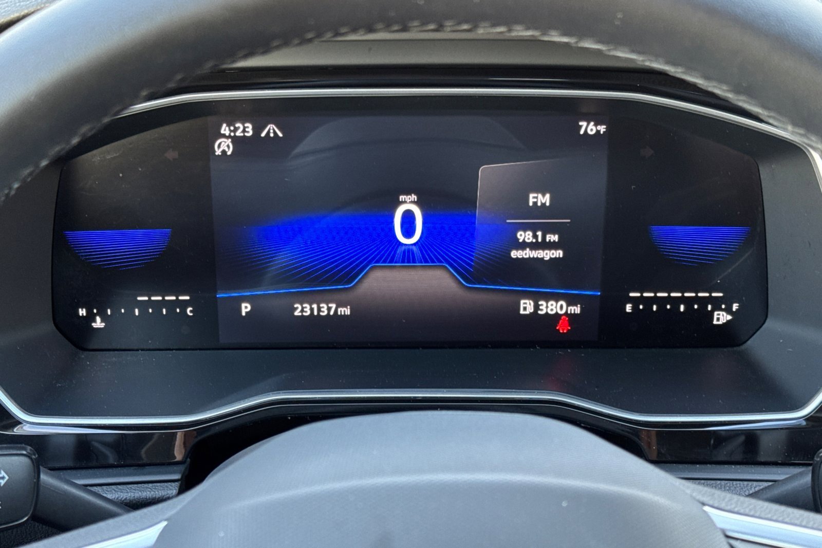 Used 2024 Volkswagen Jetta SE image 28