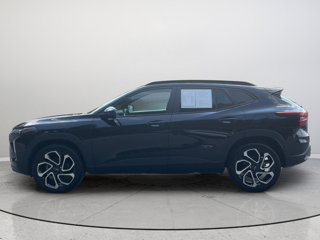 Used 2024 Chevrolet Trax RS FWD image 9