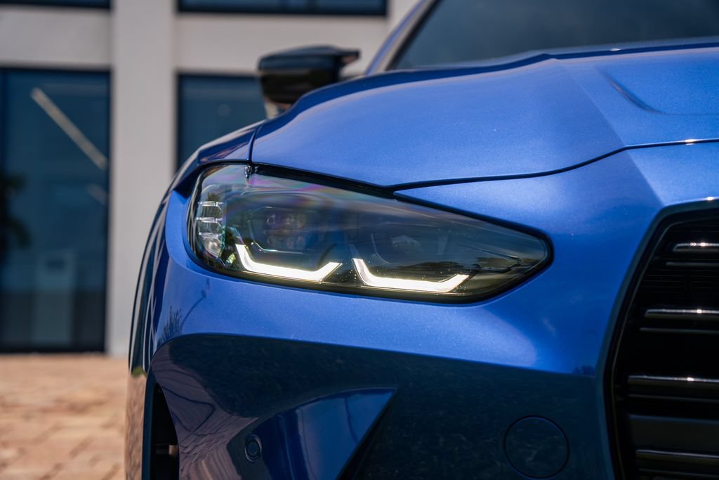 Used 2024 BMW M4 Competition w/ Executive Package RWD image 9