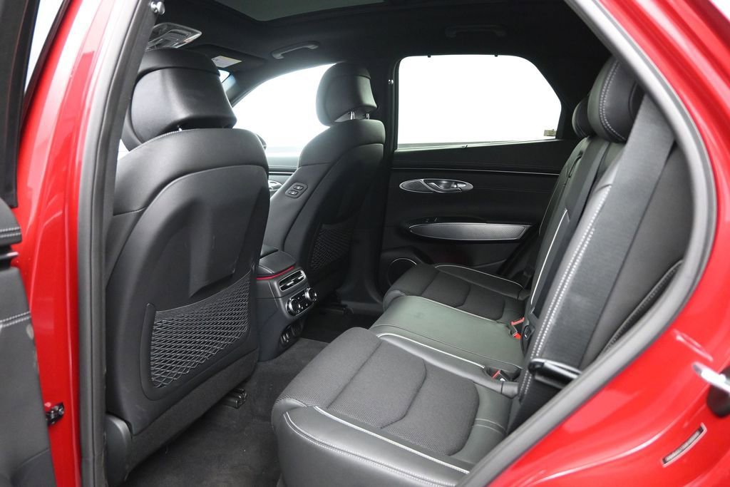Used 2024 Genesis GV70 2.5T w/ Sport Prestige Package AWD/4WD image 25