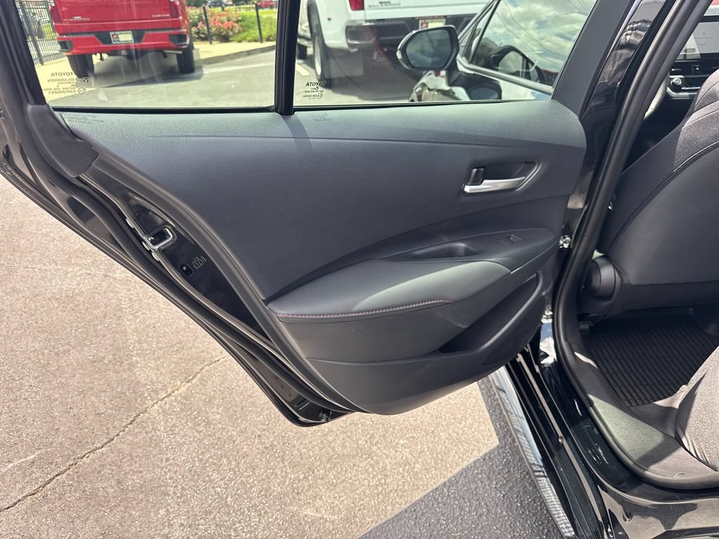 Used 2025 Toyota Corolla SE FWD image 22