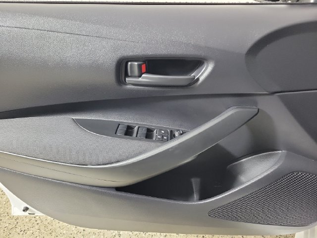 Used 2022 Toyota Corolla LE FWD image 20