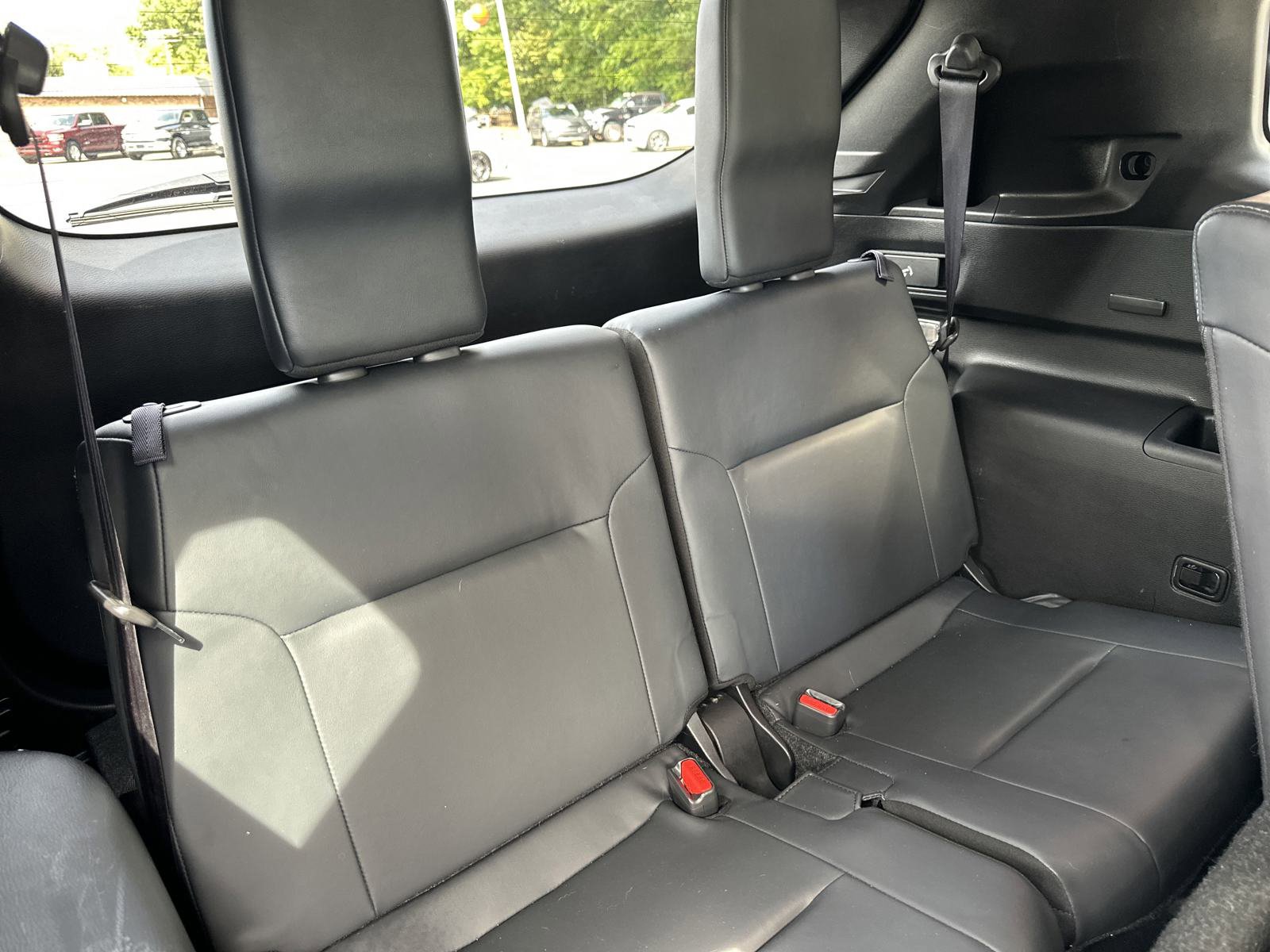 Used 2022 Mitsubishi Outlander SEL Black Edition image 34