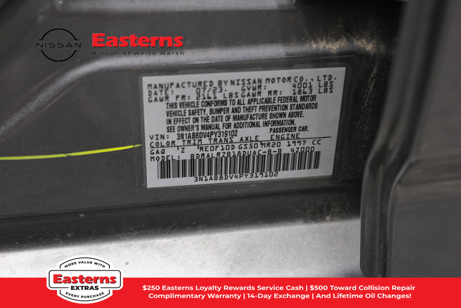 Used 2023 Nissan Sentra SR w/ Midnight Edition Package FWD image 34