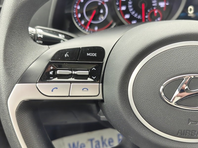 Used 2022 Hyundai Elantra SEL w/ Cargo Package image 21