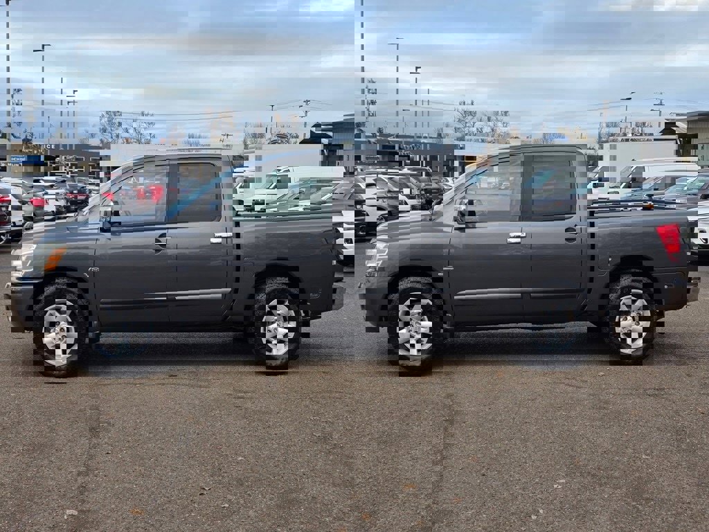 Used 2004 Nissan Titan SE image 6