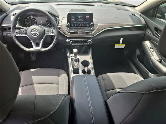 New 2026 Nissan Altima 2.5 SV FWD image 13