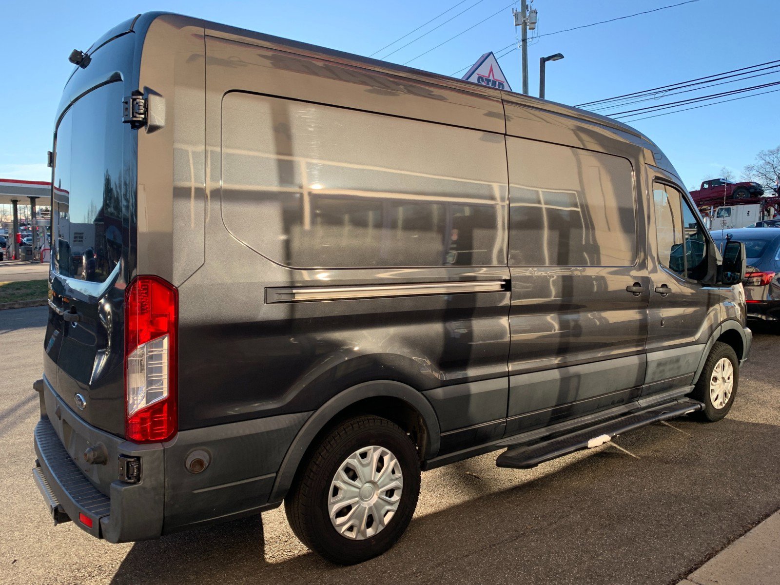 Used 2017 Ford Transit 350 148 Medium Roof image 7