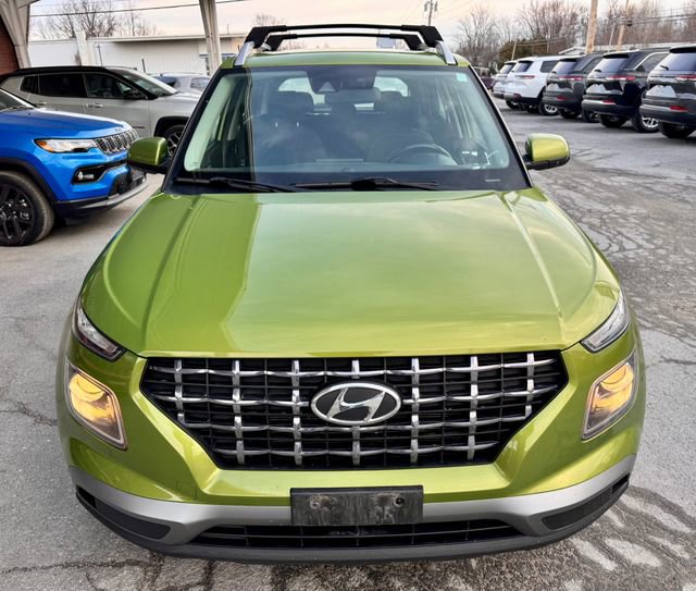Used 2022 Hyundai Venue SEL image 7