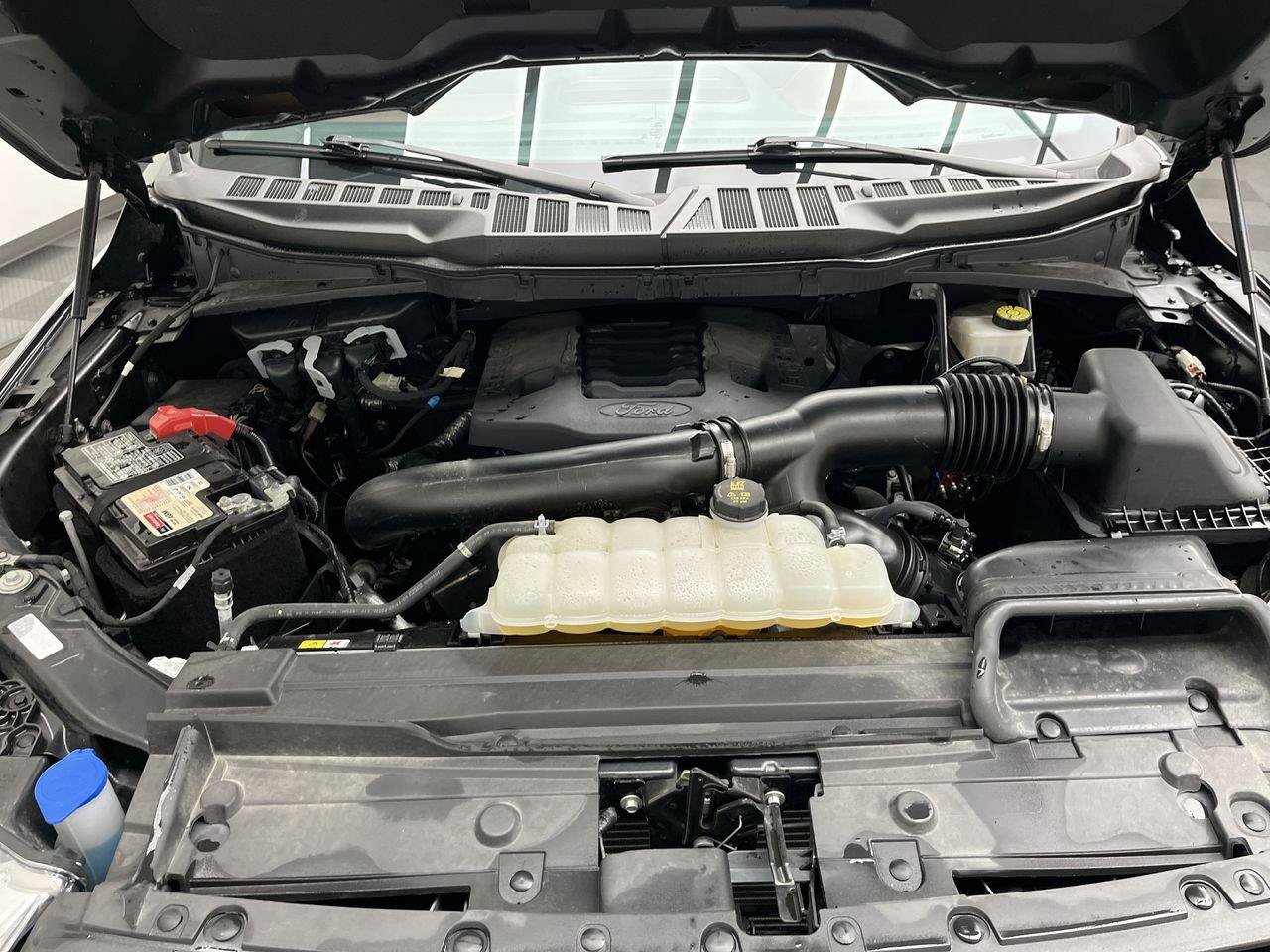 Certified 2023 Ford F150 Lariat w/ Equipment Group 502A High AWD/4WD image 34