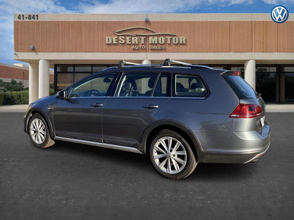 Used 2017 Volkswagen Golf Alltrack SE image 6