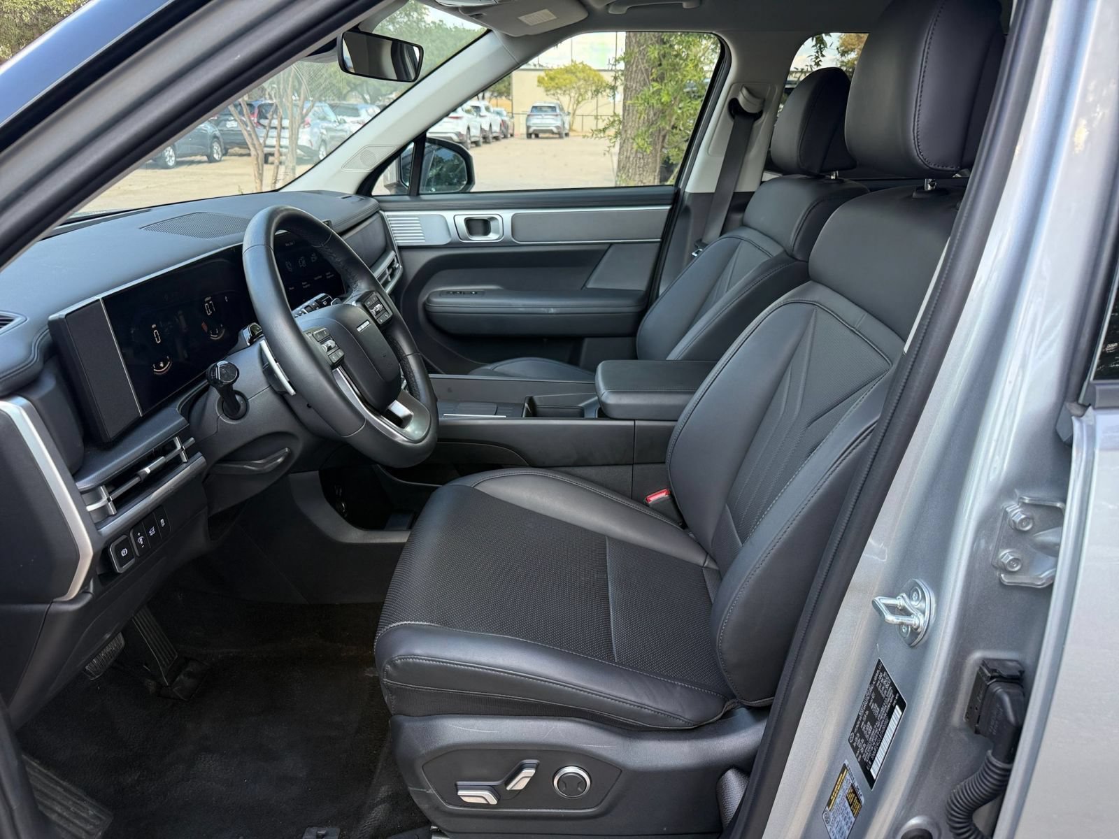 Used 2026 Hyundai Santa Fe SEL FWD image 29