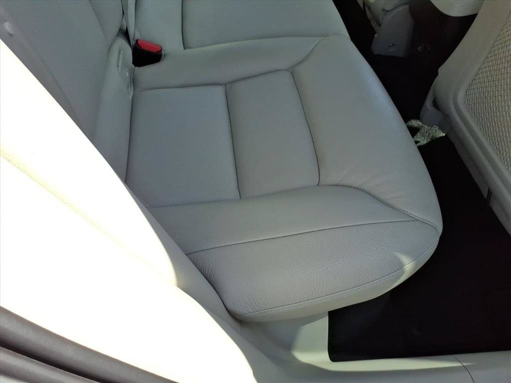 Used 2018 Volvo XC60 T5 Inscription w/ Advanced Package AWD/4WD image 17