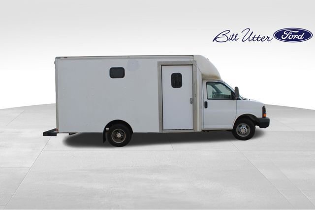 Used 2008 Chevrolet Express 3500 Work Van image 4