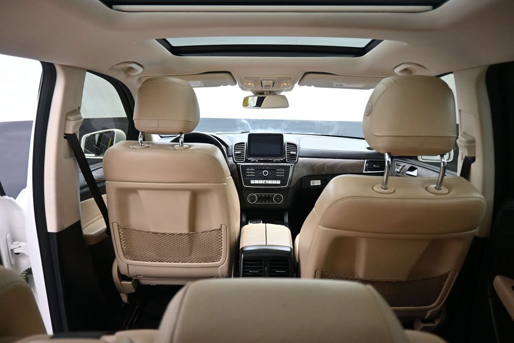 Used 2018 Mercedes-Benz GLS 450 4MATIC image 49