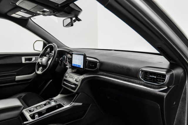 Used 2024 Ford Explorer Timberline w/ Timberline Technology Package image 10