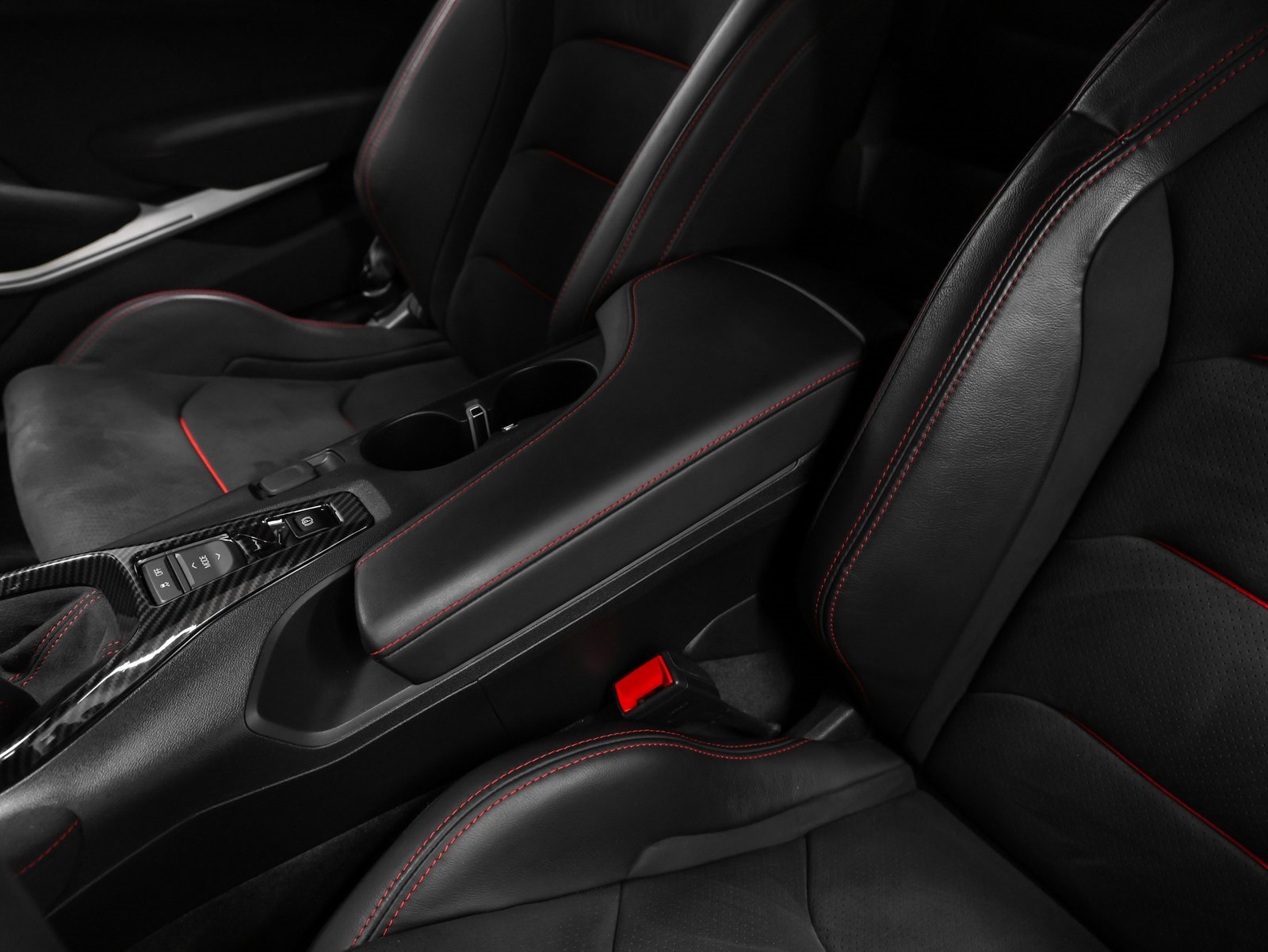 Used 2018 Chevrolet Camaro ZL1 image 46