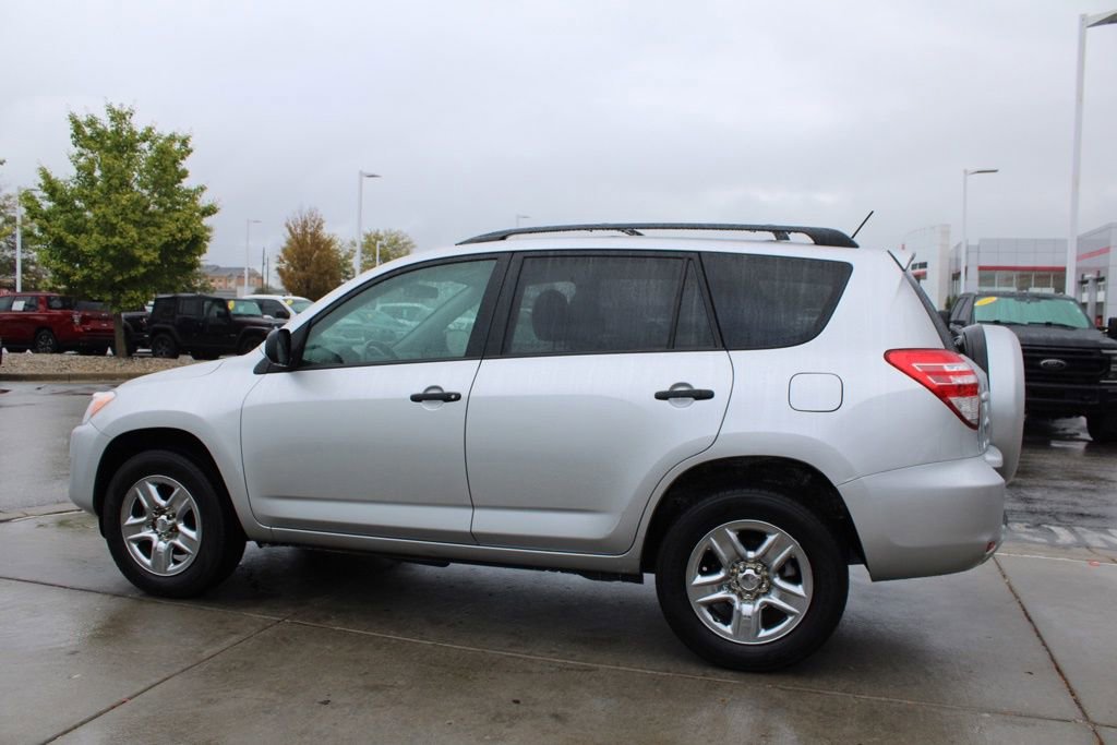Used 2012 Toyota RAV4 FWD image 4