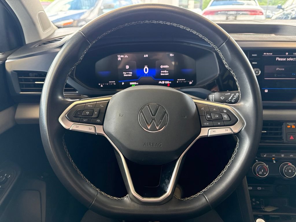 Used 2023 Volkswagen Taos SE AWD/4WD image 18