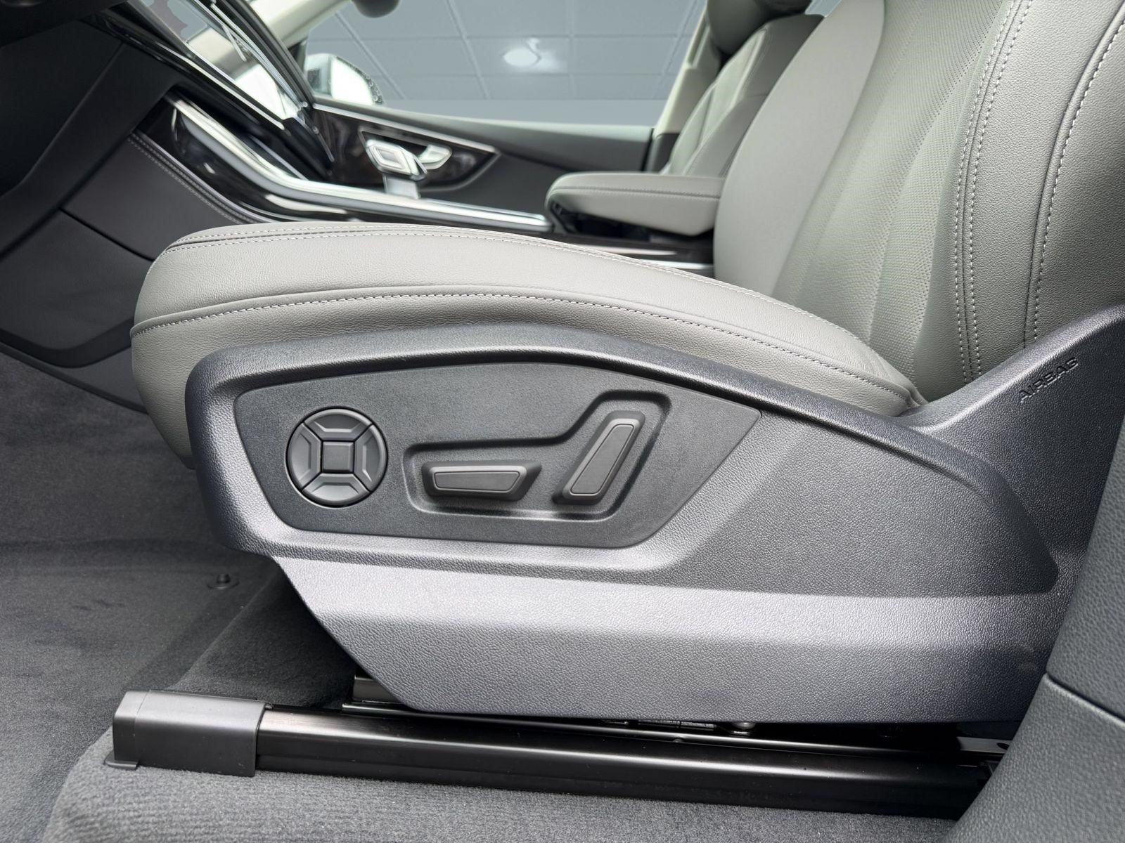 New 2027 Audi Q8 Premium Plus AWD/4WD image 16