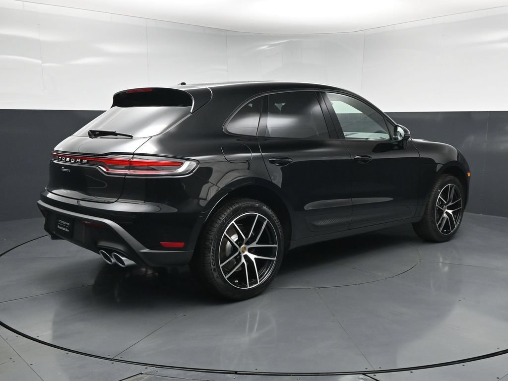 New 2026 Porsche Macan AWD/4WD image 10