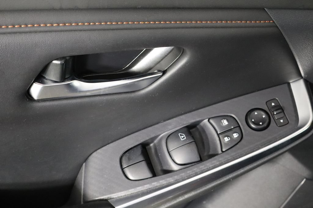 Used 2022 Nissan Sentra SR w/ Trunk Package FWD image 20