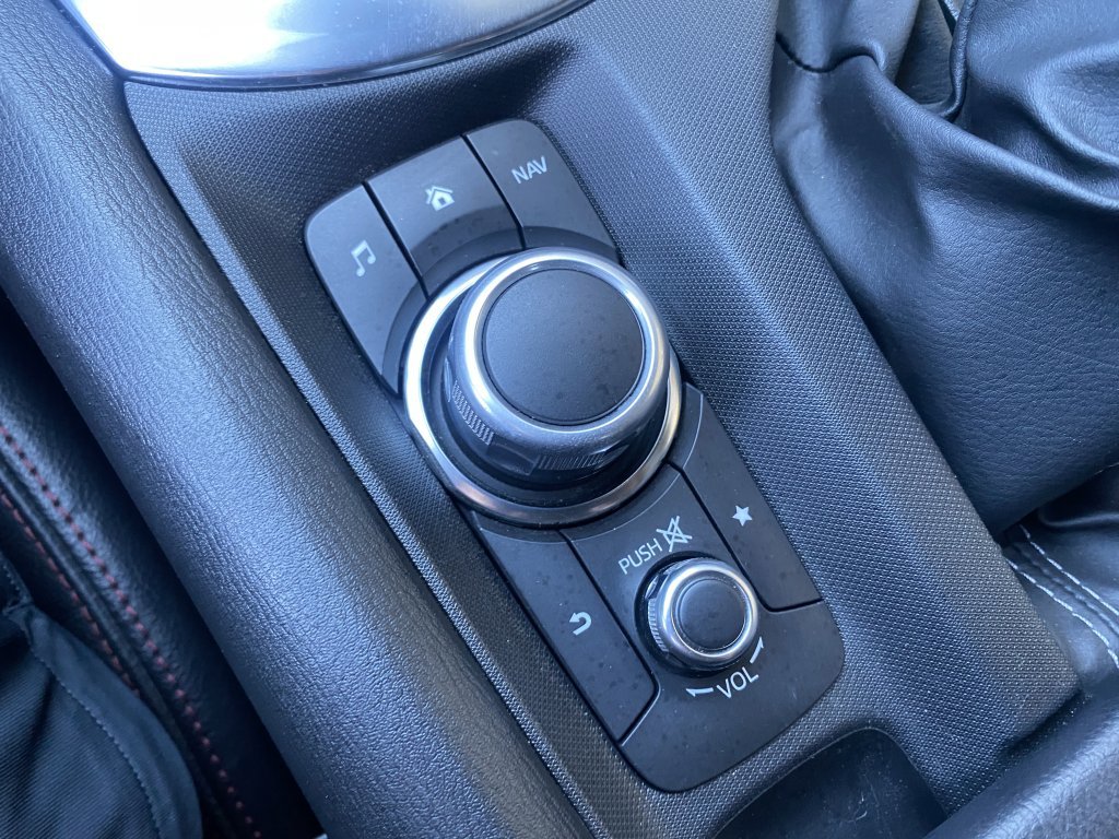 Used 2022 MAZDA MX-5 Miata Grand Touring w/ Weather Package image 24