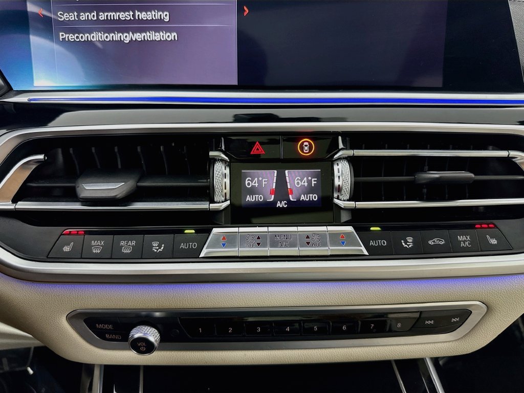 Used 2019 BMW X7 xDrive40i w/ M Sport Package AWD/4WD image 20