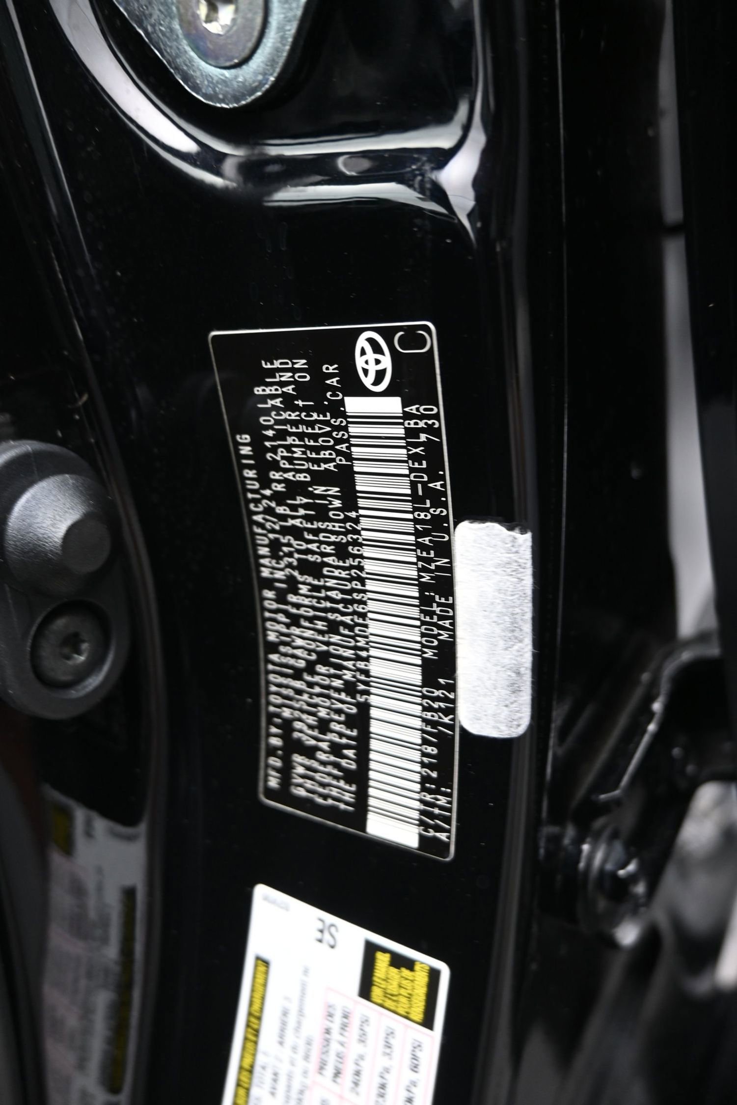 Used 2025 Toyota Corolla LE FWD image 16