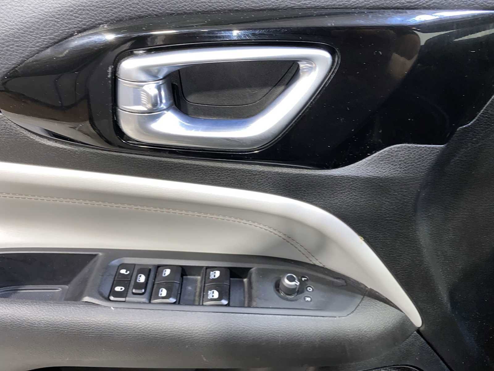 Used 2024 Jeep Compass Limited AWD/4WD image 23