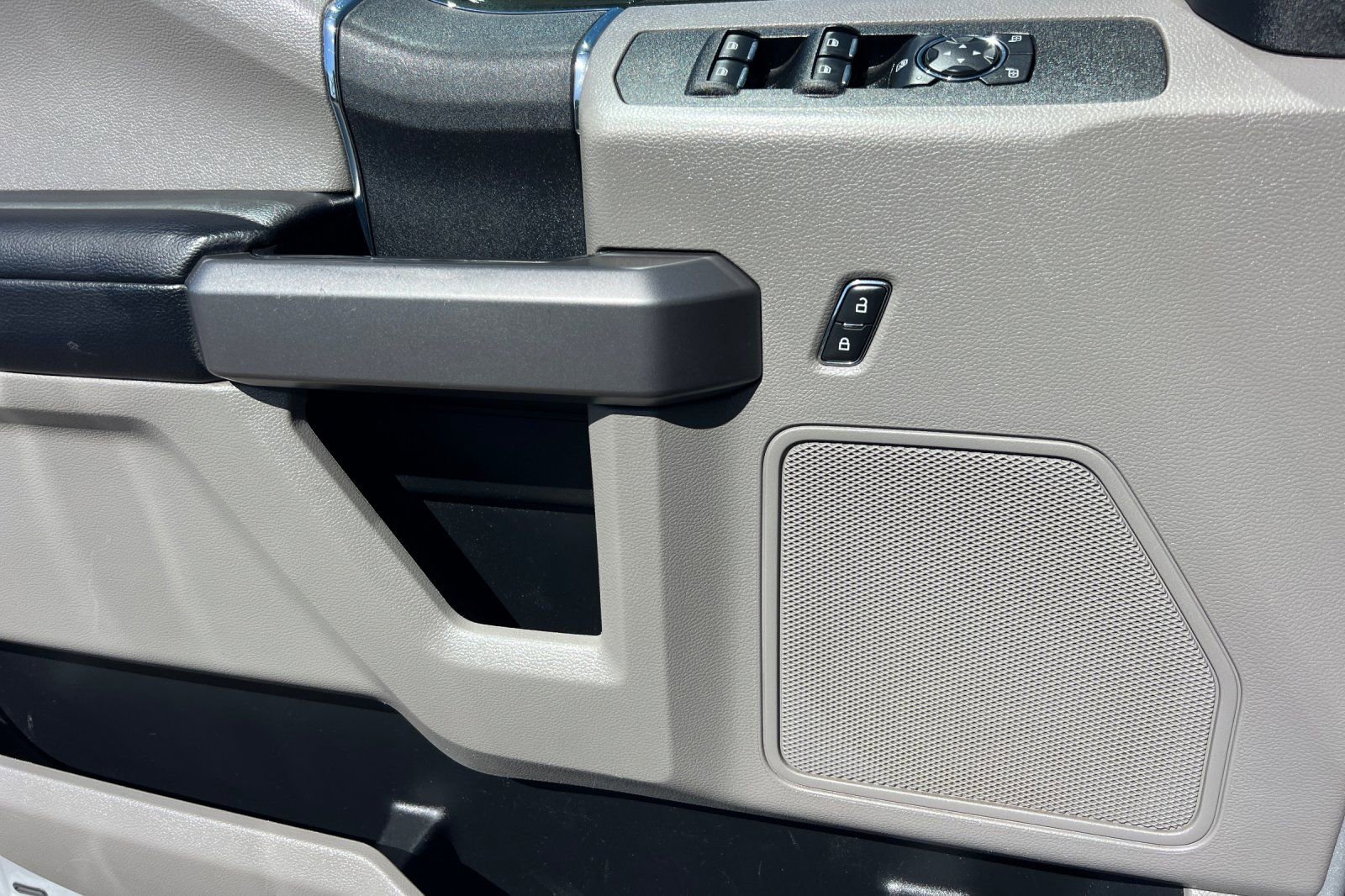 Used 2019 Ford F250 XLT image 11