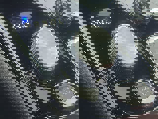 New 2026 Chrysler Pacifica Pinnacle image 35