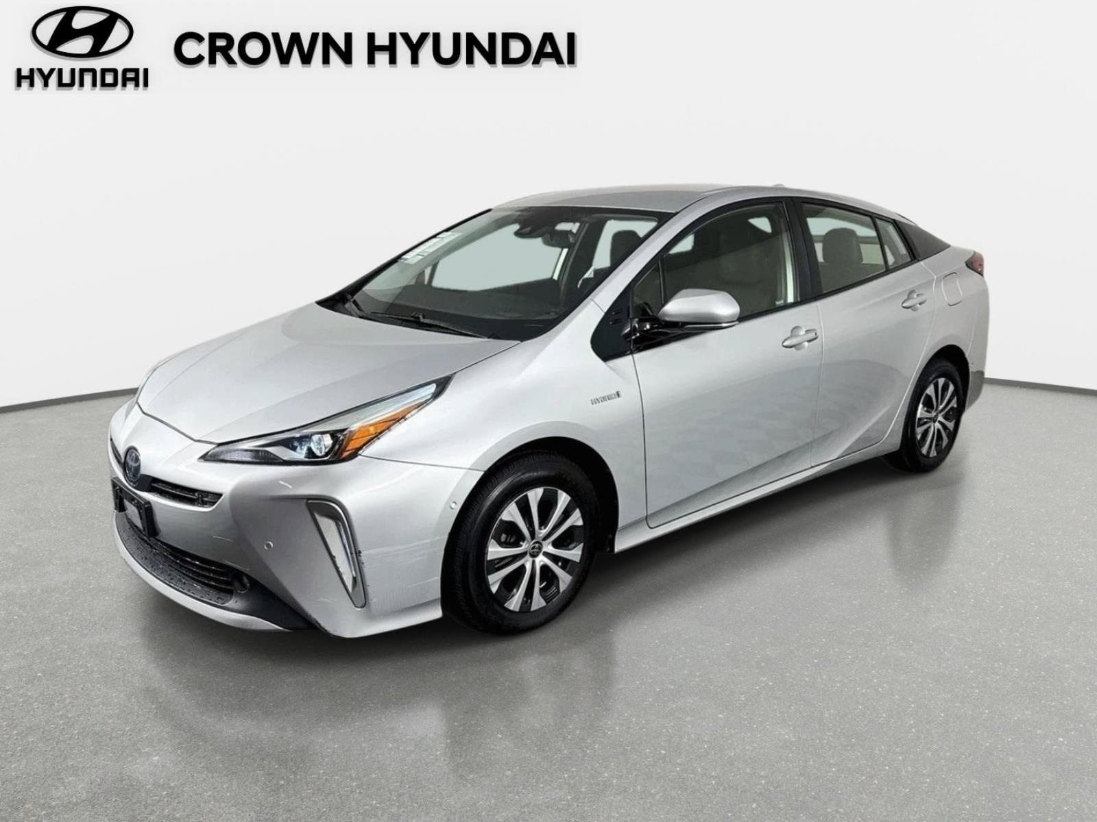 Used 2020 Toyota Prius XLE w/ Advanced Technology Package AWD/4WD image 1