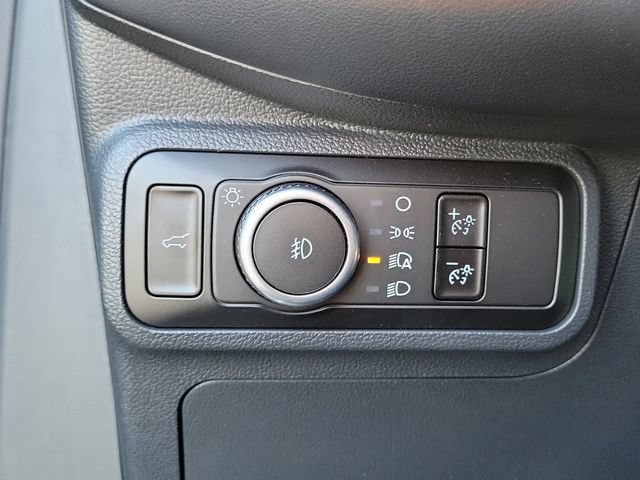 Used 2026 Ford Explorer ST-Line w/ Premium Package RWD image 13