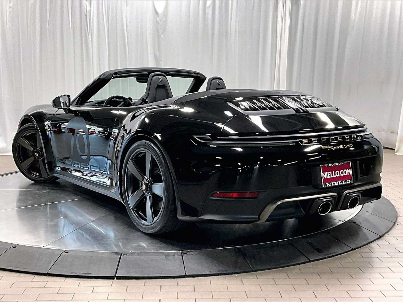 New 2026 Porsche 911 GTS RWD image 3