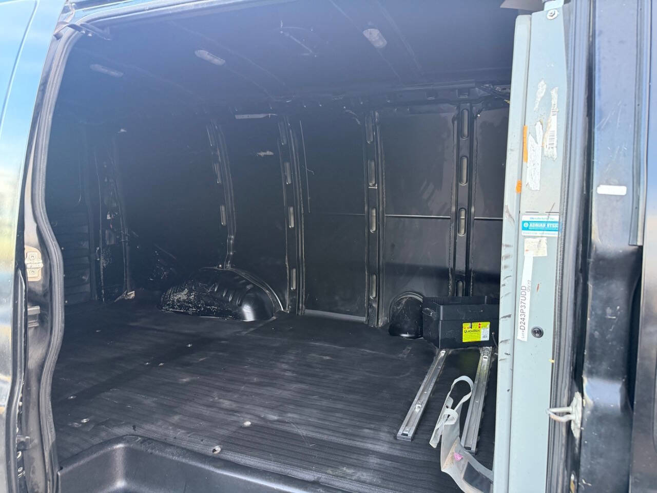 Used 2018 Chevrolet Express 2500 w/ Driver Convenience Package image 20