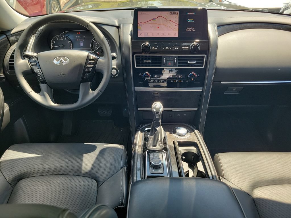 Used 2023 INFINITI QX80 Luxe w/ All-Season Package AWD/4WD image 14
