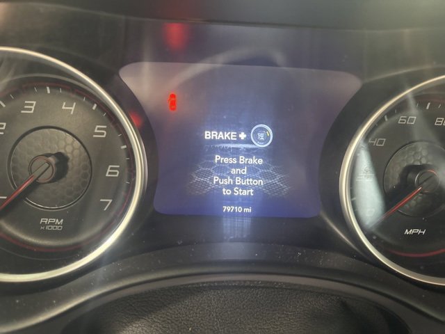 Used 2023 Dodge Charger SXT image 13