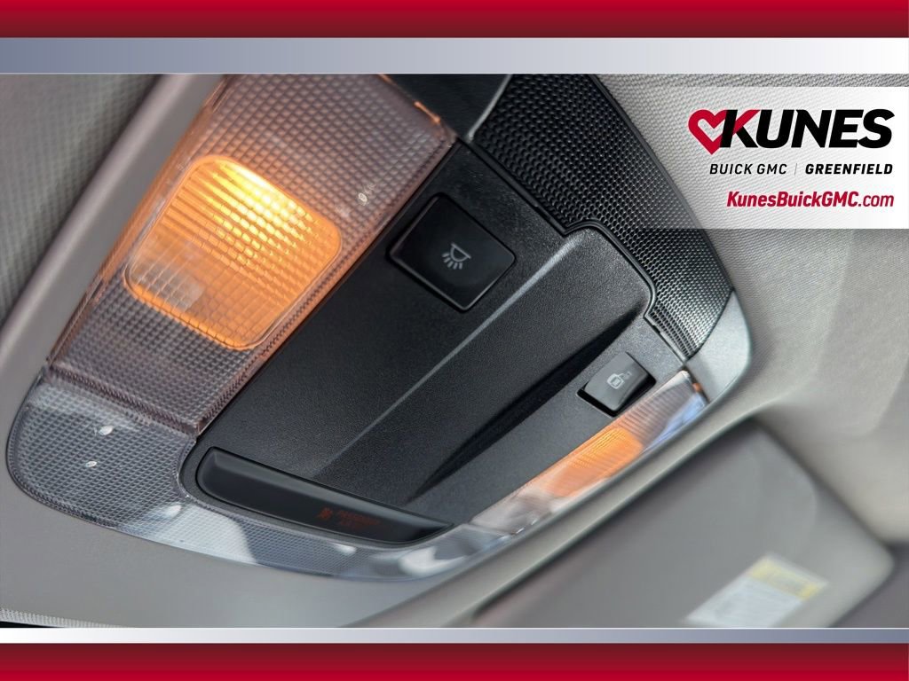 Used 2025 Kia Sportage LX image 32