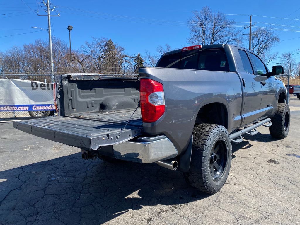 Used 2014 Toyota Tundra SR5 w/ SR5 Upgrade Package image 5